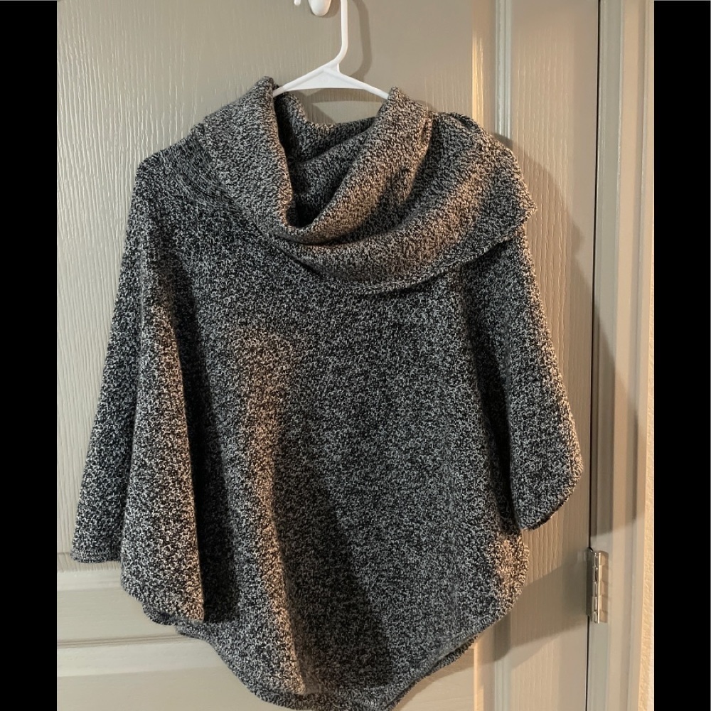 Women's New Directions Weekend Cowl Neck Small Knit Short Sleeve Sweater